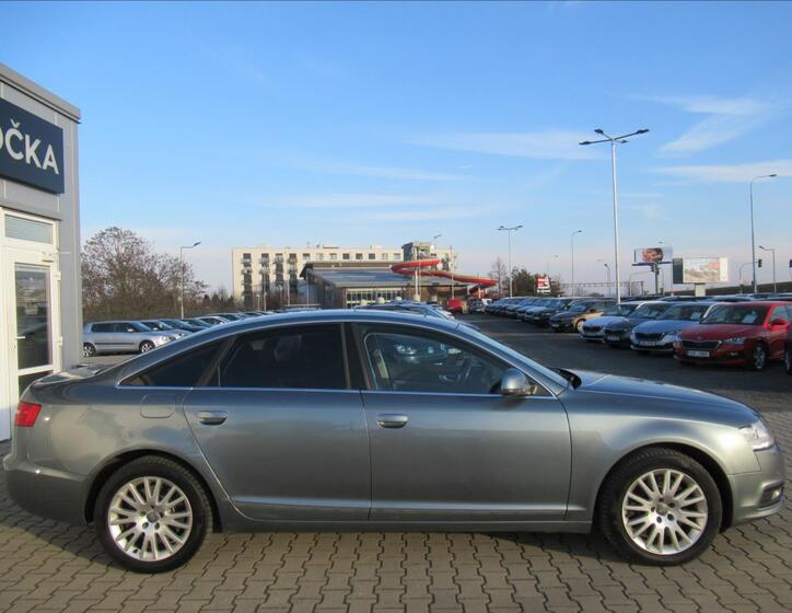Audi A6 6