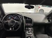 Audi R8 32