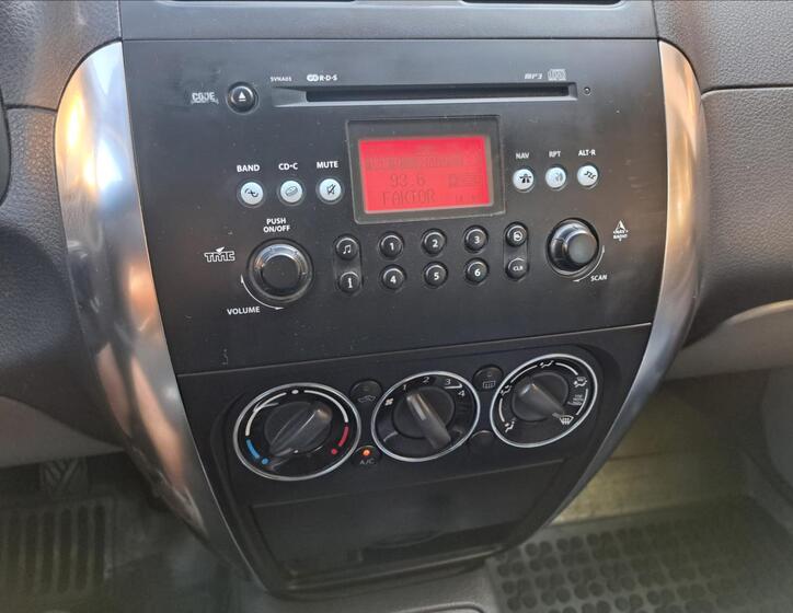 Suzuki SX4 18