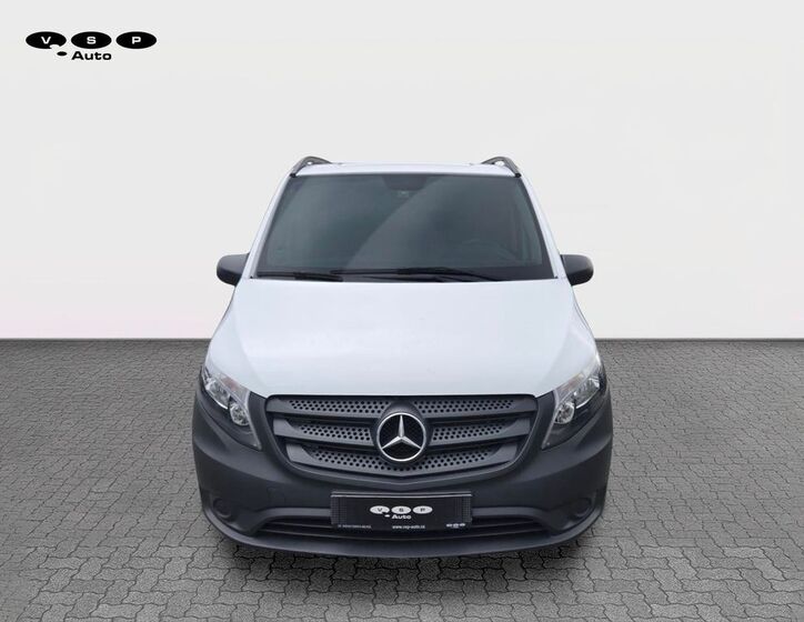 Mercedes-Benz Vito 8