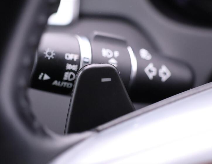 Land Rover Discovery Sport 18