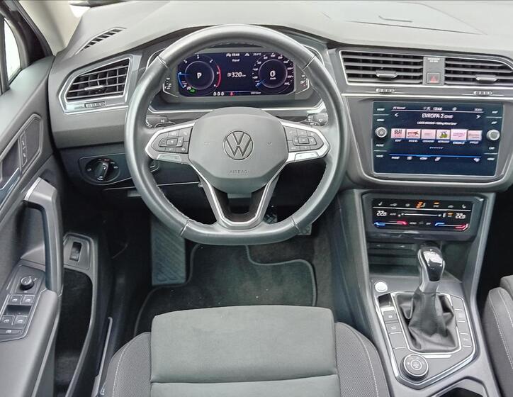 Volkswagen Tiguan Allspace 6