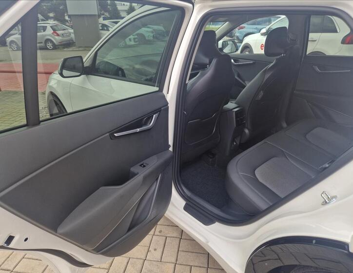 KIA Niro 10