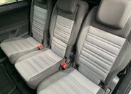 Volkswagen Touran 24