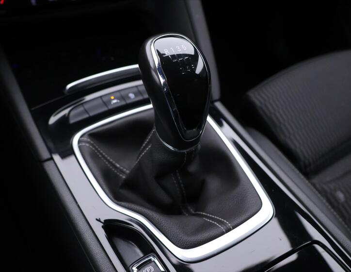 Opel Insignia 30
