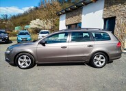 Volkswagen Passat 2