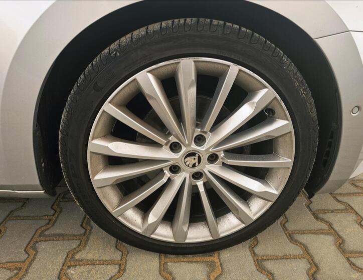 Škoda Superb 54