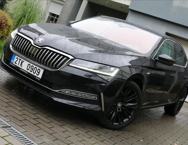 Škoda Superb 1