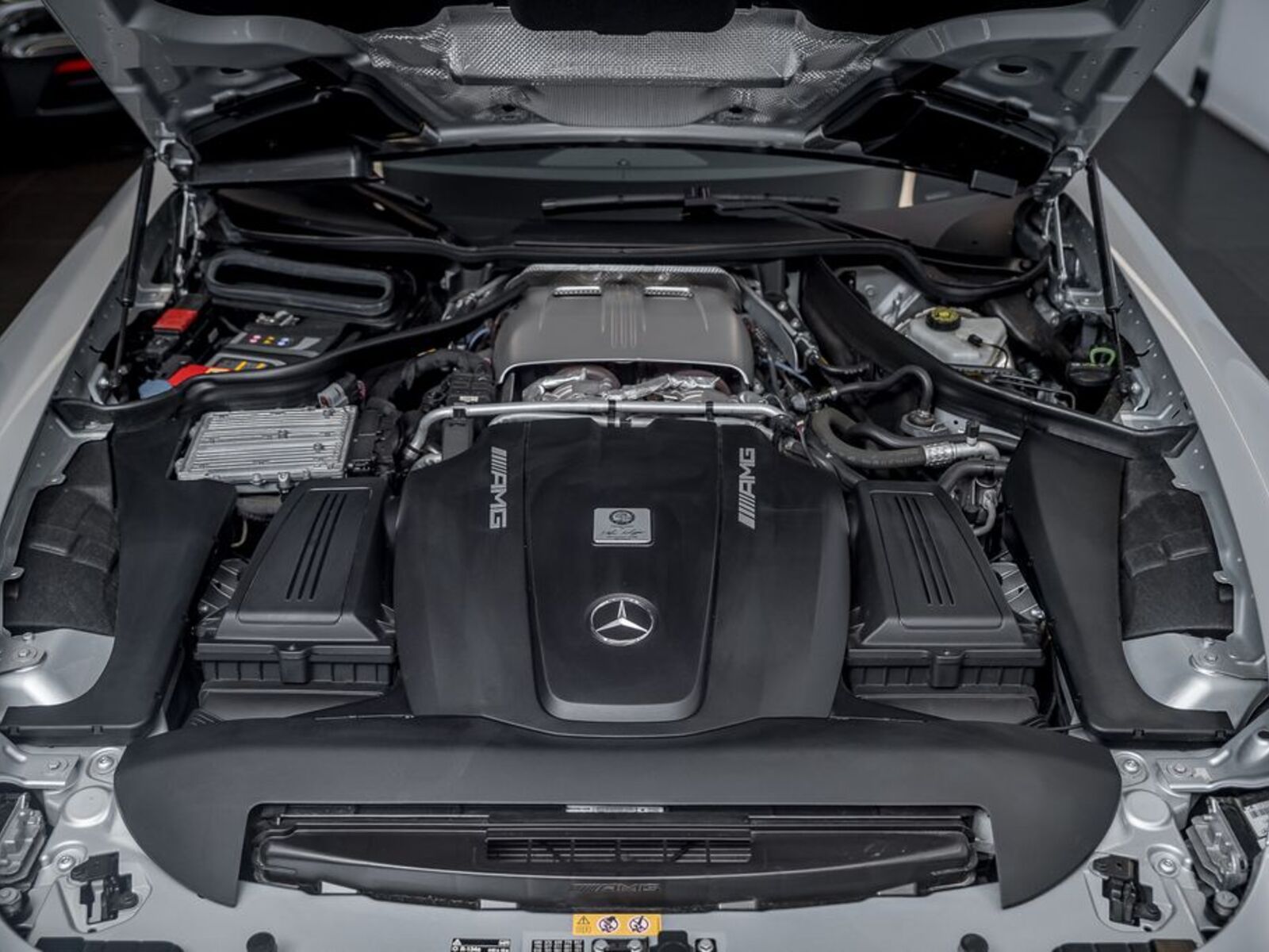 Mercedes-Benz AMG GT 17