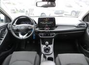 Hyundai i30 24