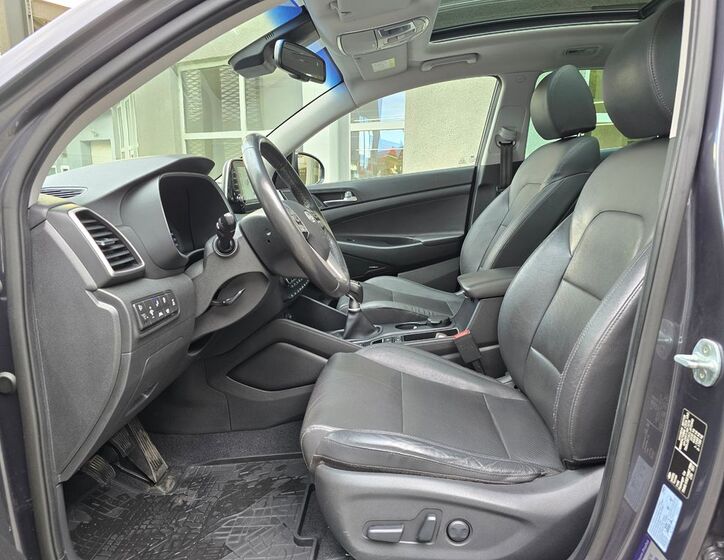 Hyundai Tucson 10