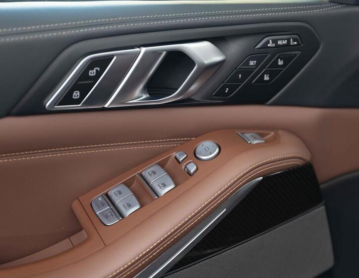 BMW X7 17