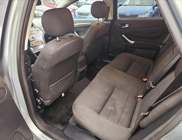 Ford Mondeo 20