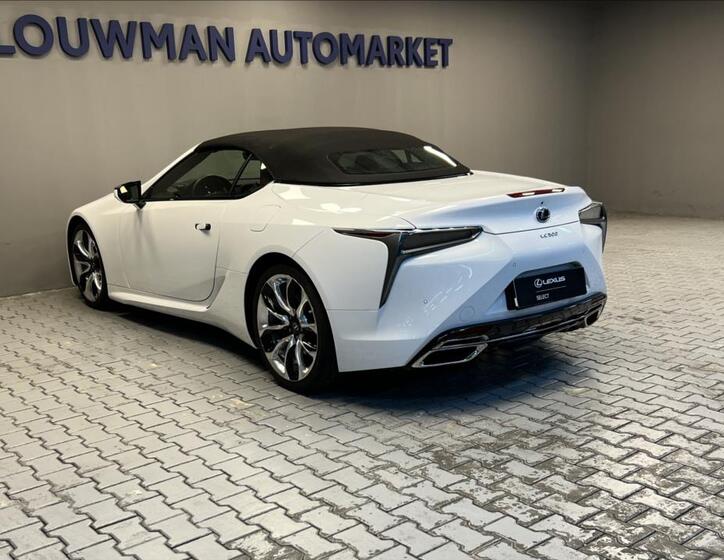 Lexus LC 500 13