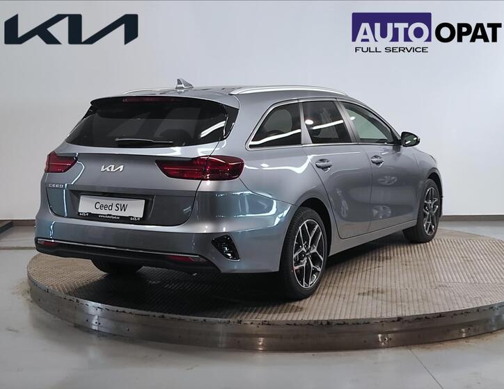 KIA Ceed 4