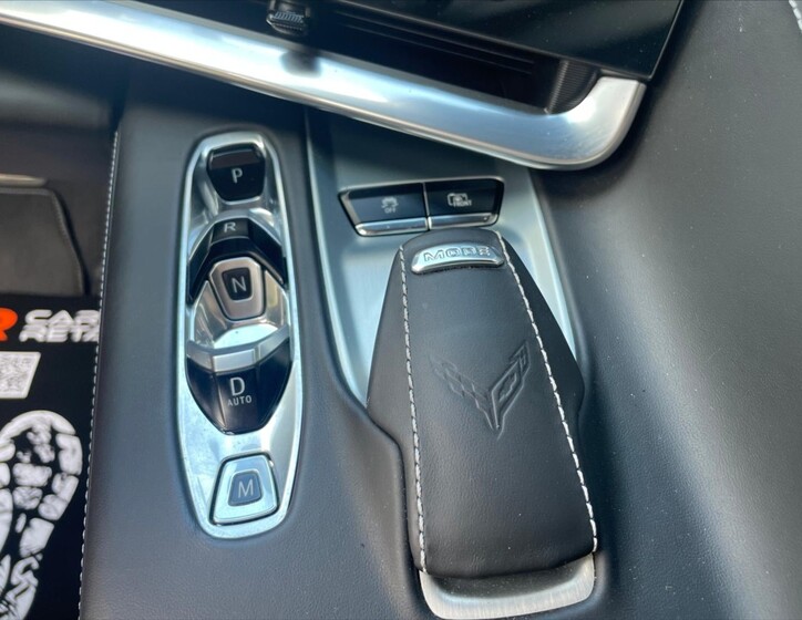 Chevrolet Corvette 24