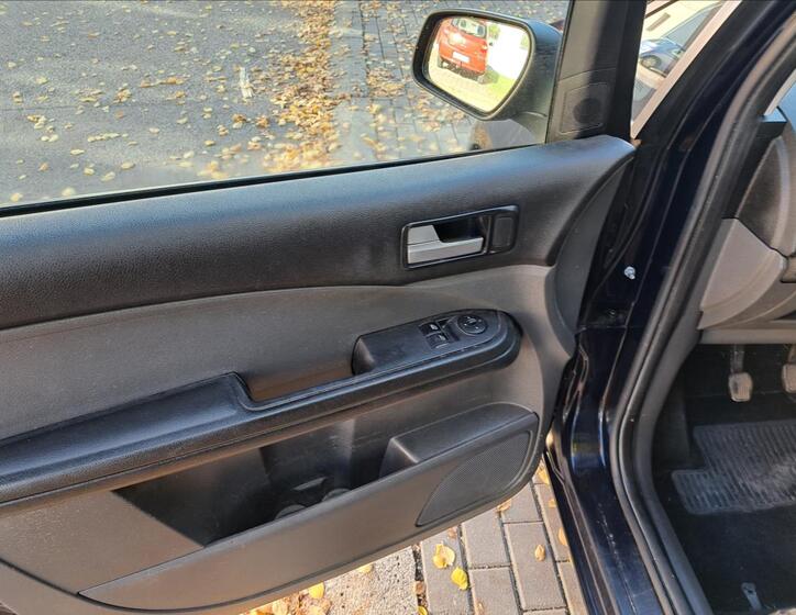 Ford C-MAX 19