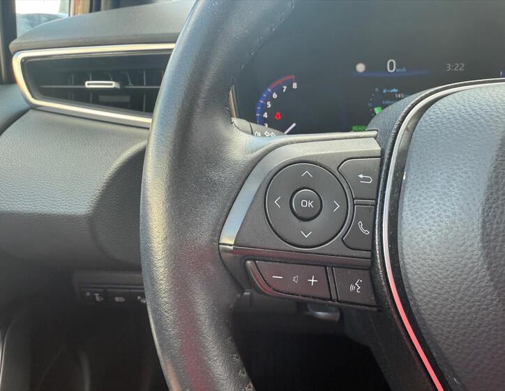 Toyota Corolla 13
