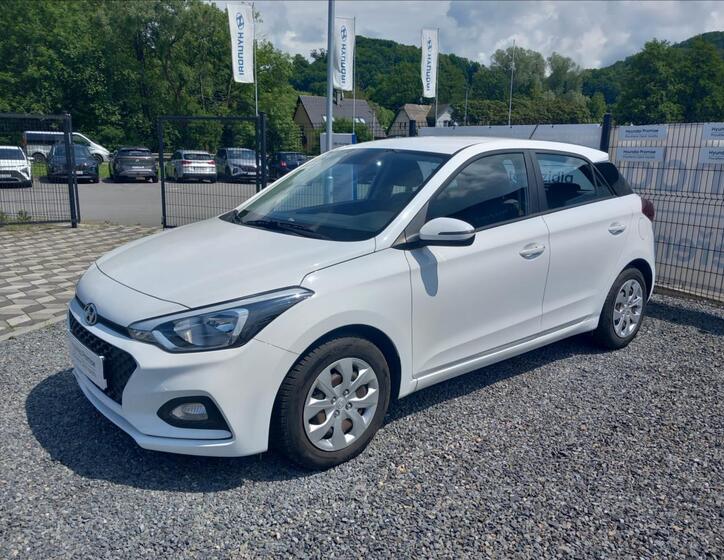 Hyundai i20 3