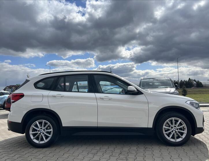 BMW X1 6