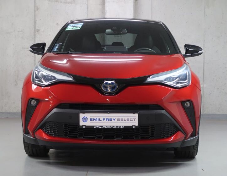 Toyota C-HR 2