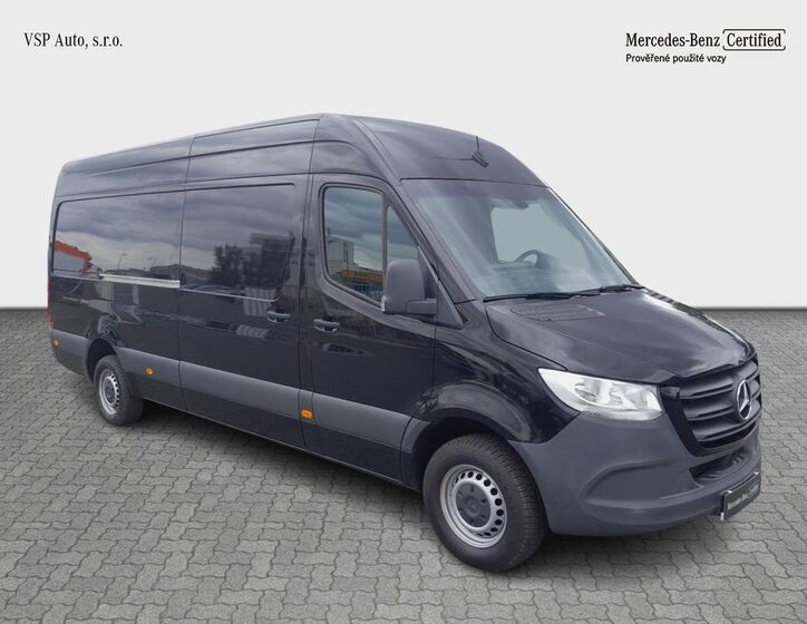 Mercedes-Benz Sprinter 7