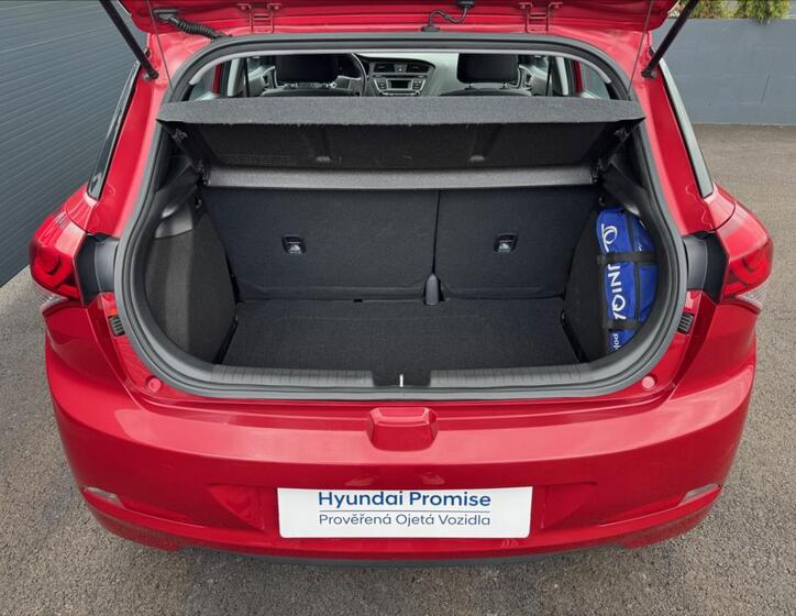 Hyundai i20 11