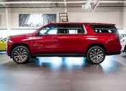 Chevrolet Suburban 2