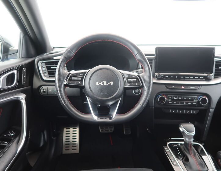 KIA Pro-Ceed 16