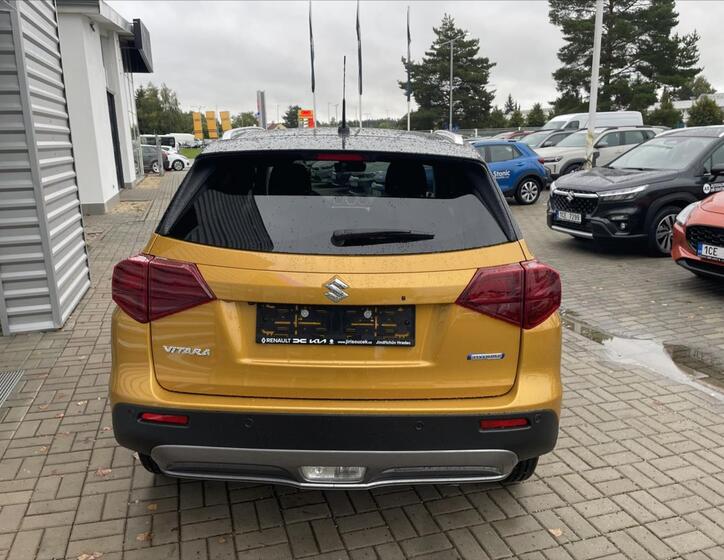 Suzuki Vitara 5