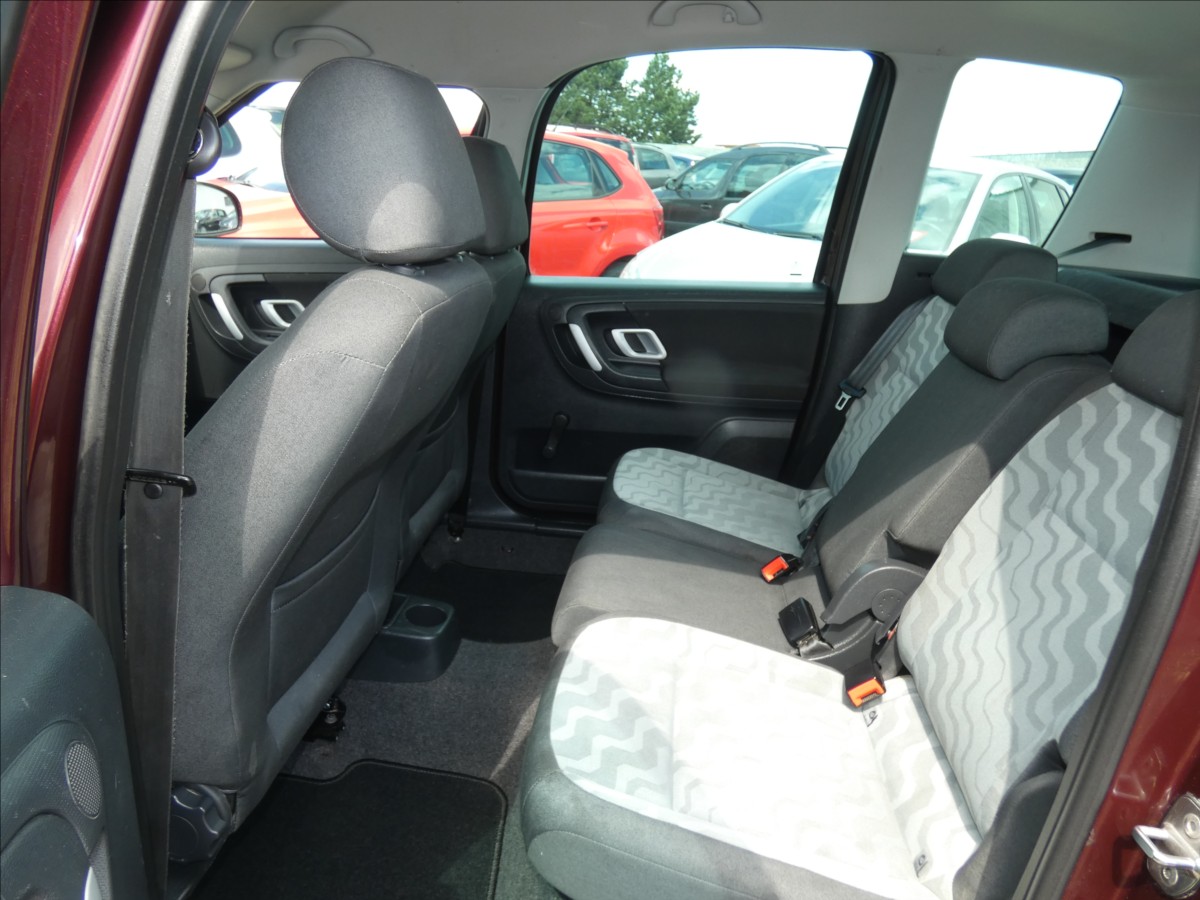 Škoda Roomster