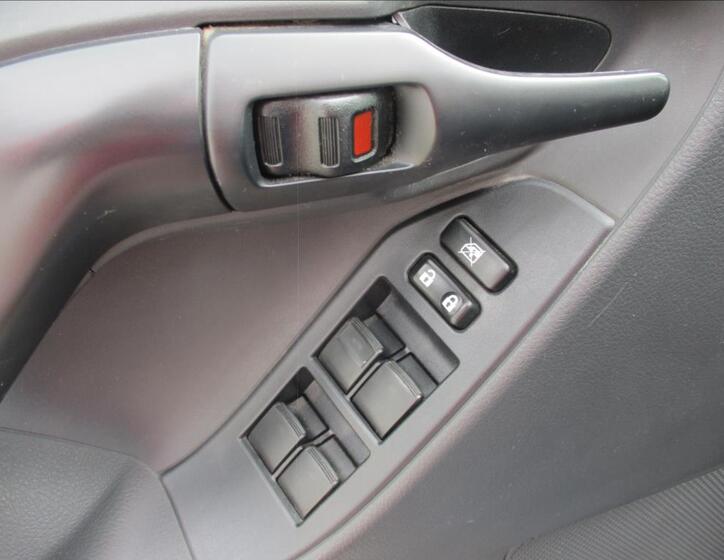 Toyota Verso 23
