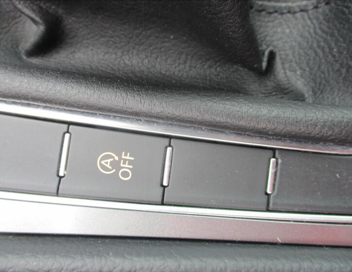 Volkswagen Golf 28
