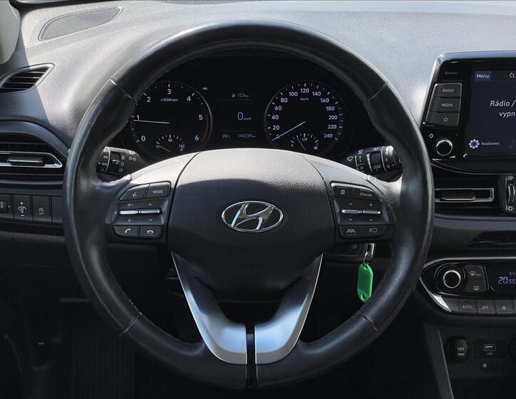 Hyundai i30 8