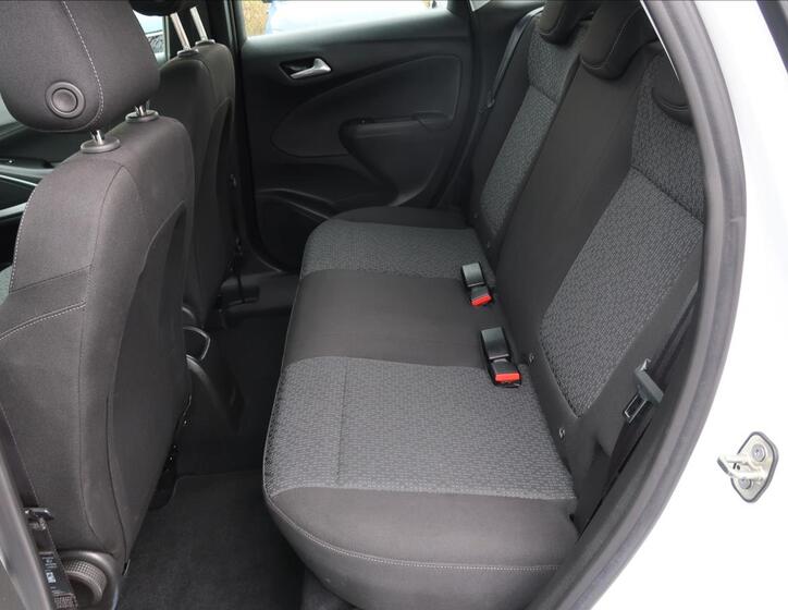 Opel Crossland X 18