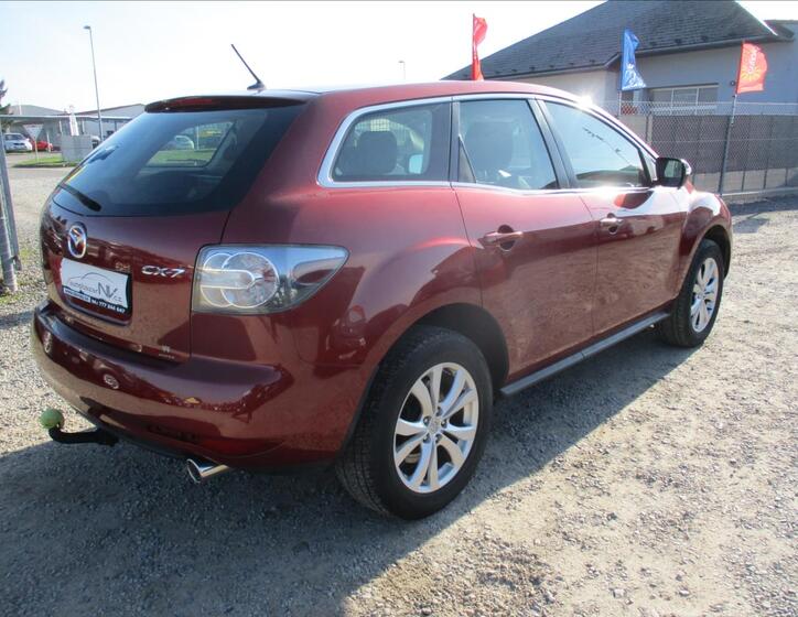 Mazda CX-7 4