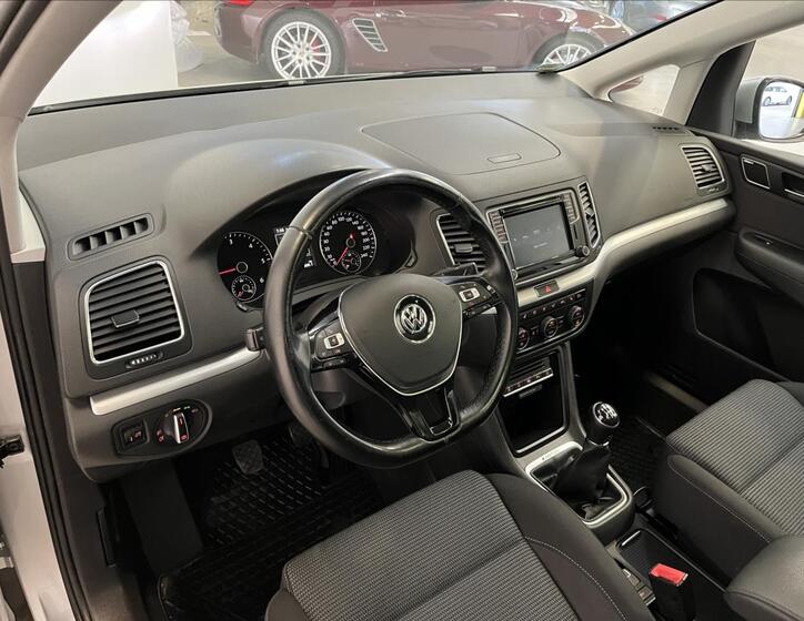 Volkswagen Sharan 6