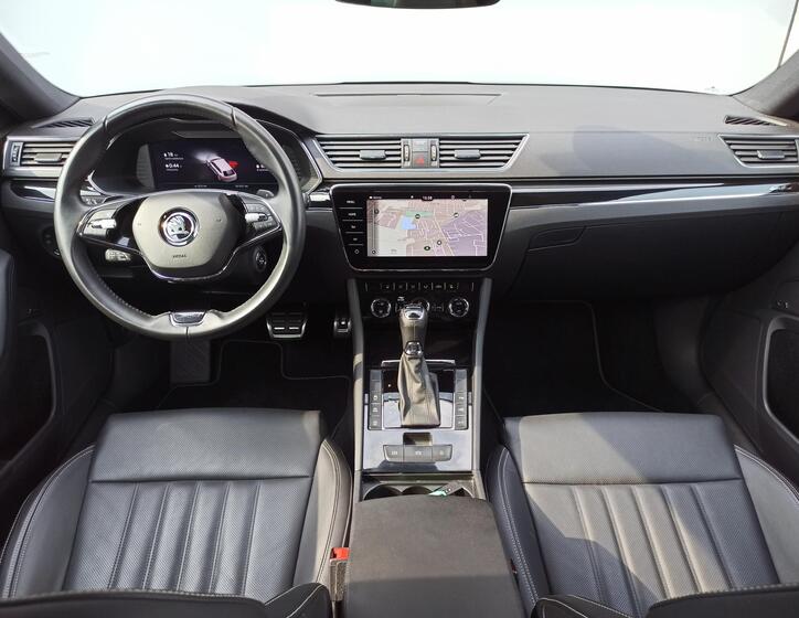 Škoda Superb 16