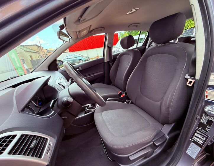Hyundai i20 12