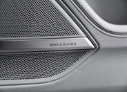 Audi A8 26
