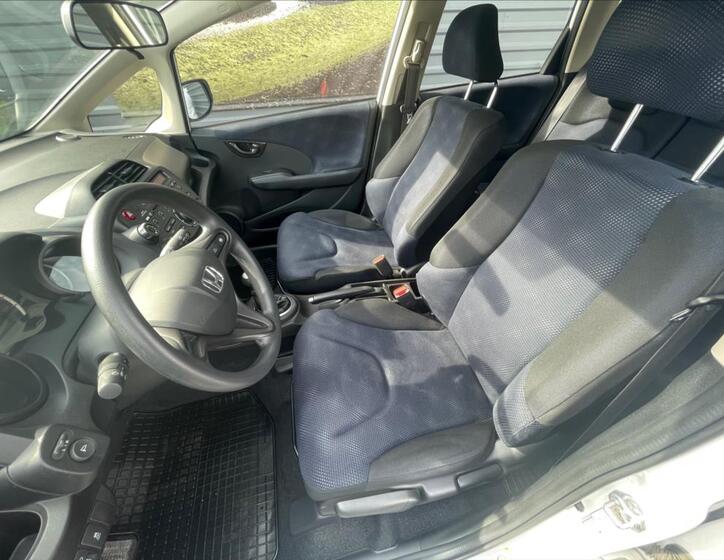 Honda Jazz 11