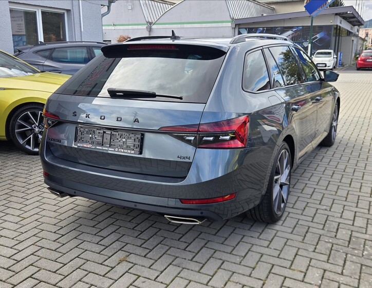 Škoda Superb 3
