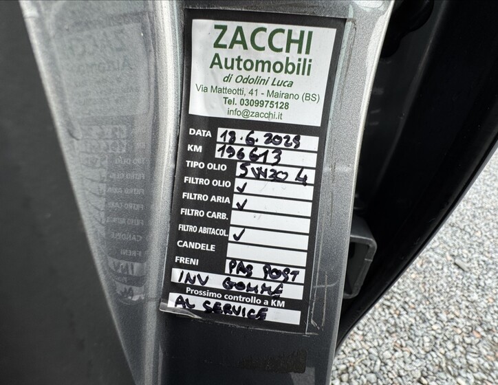 Volkswagen Golf 24