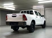 Toyota Hilux 5