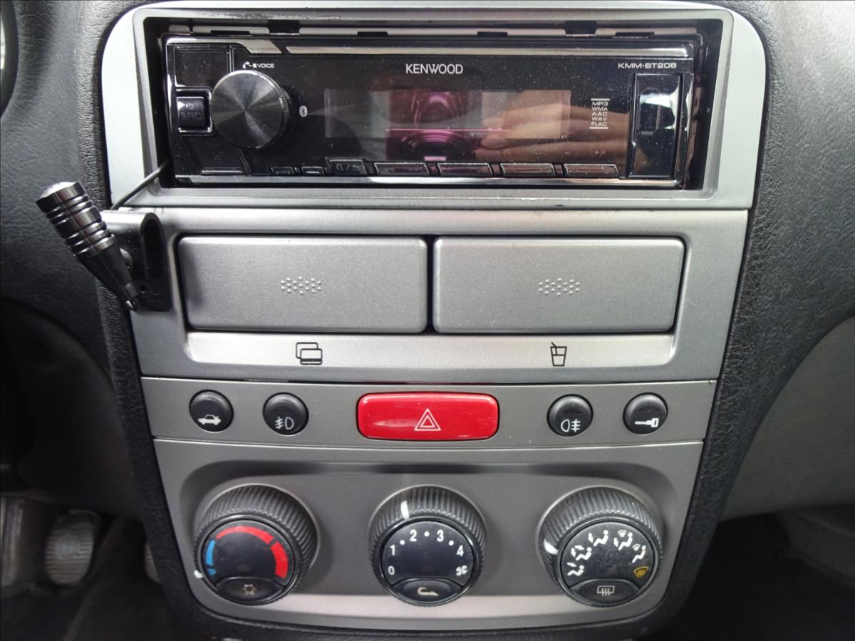 Alfa Romeo 147