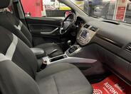 Ford Kuga 13
