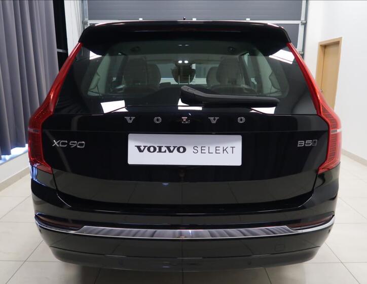 Volvo XC90 5