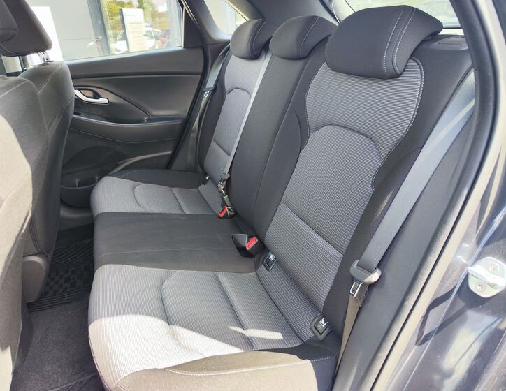 Hyundai i30 10
