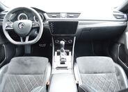 Škoda Superb 28