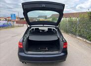 Audi A4 33